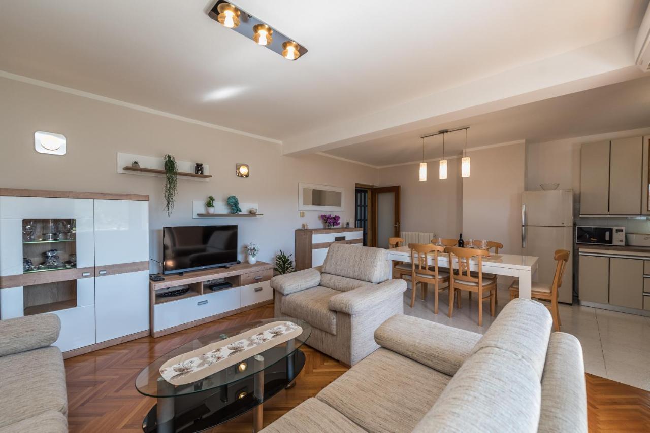 Stedi Apartment Lukoran Ngoại thất bức ảnh