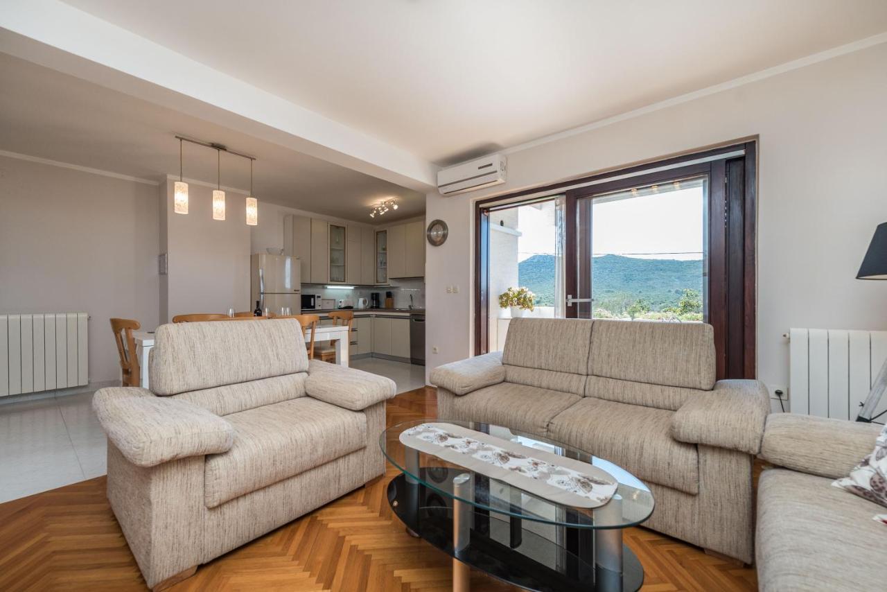 Stedi Apartment Lukoran Ngoại thất bức ảnh