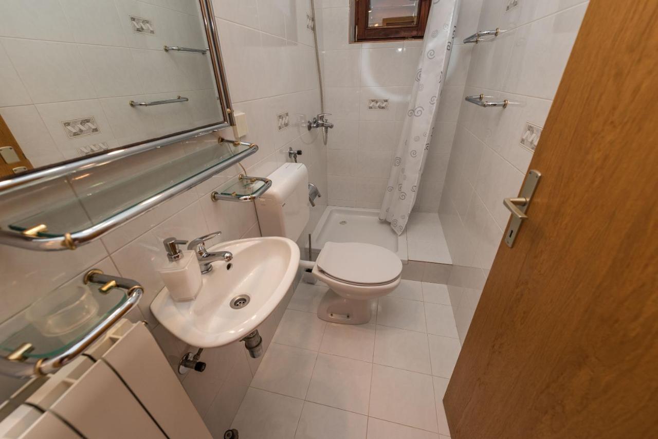 Stedi Apartment Lukoran Ngoại thất bức ảnh