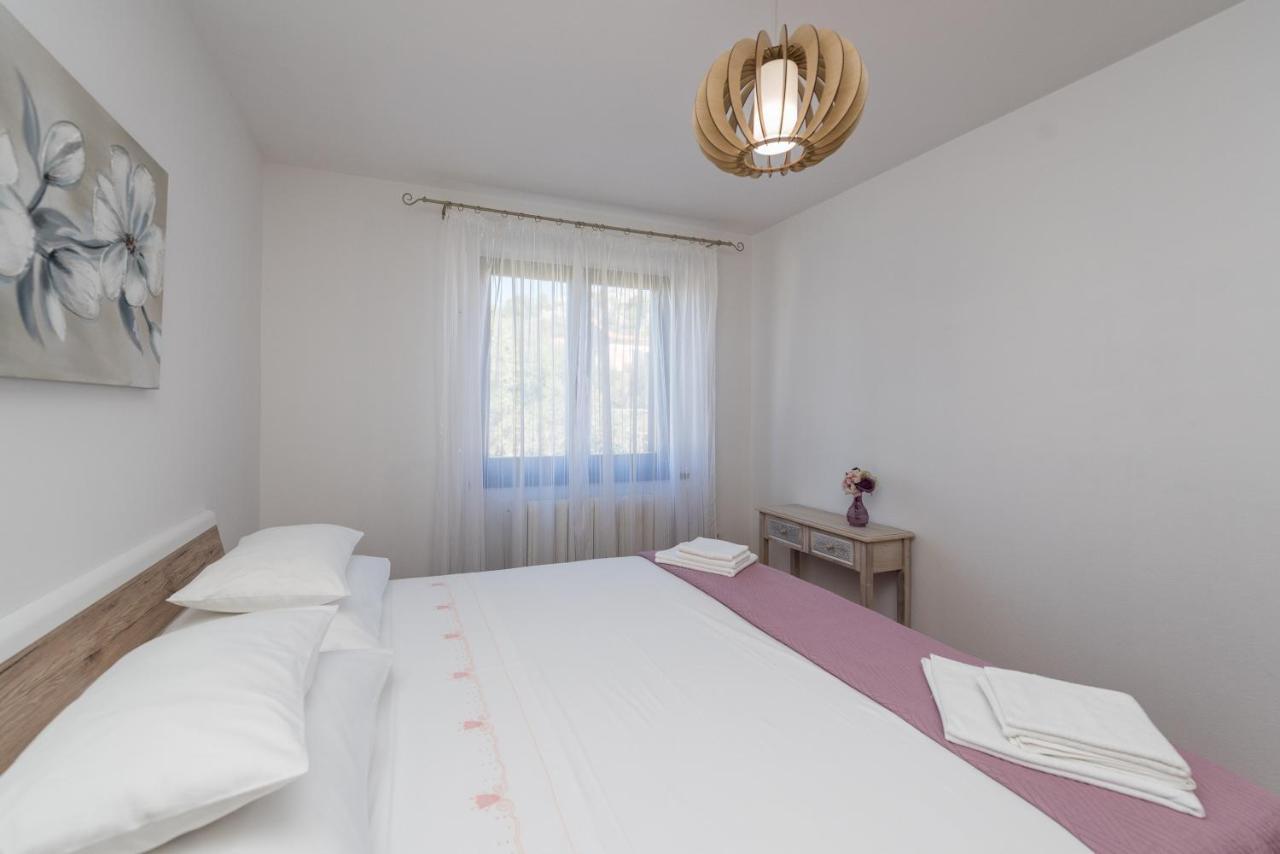 Stedi Apartment Lukoran Ngoại thất bức ảnh