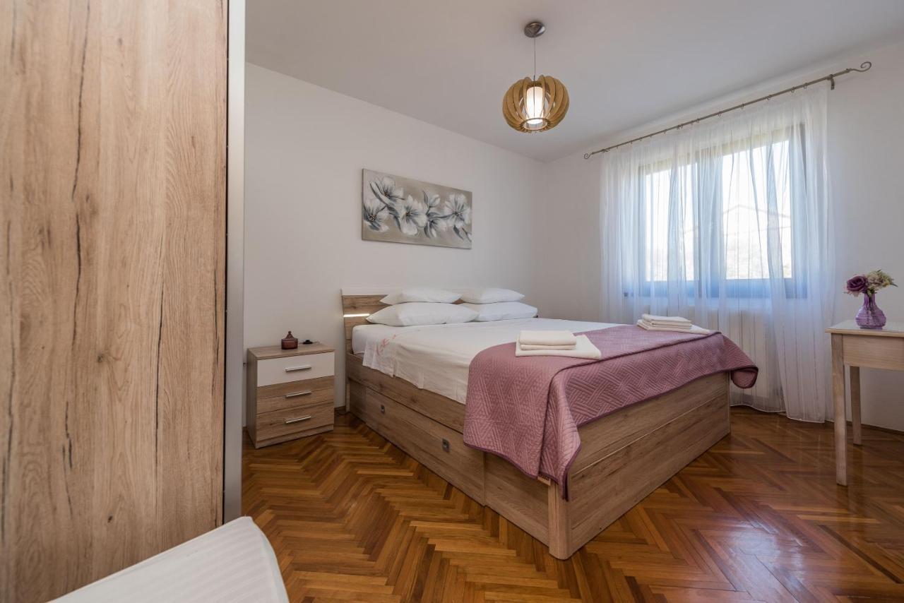 Stedi Apartment Lukoran Ngoại thất bức ảnh